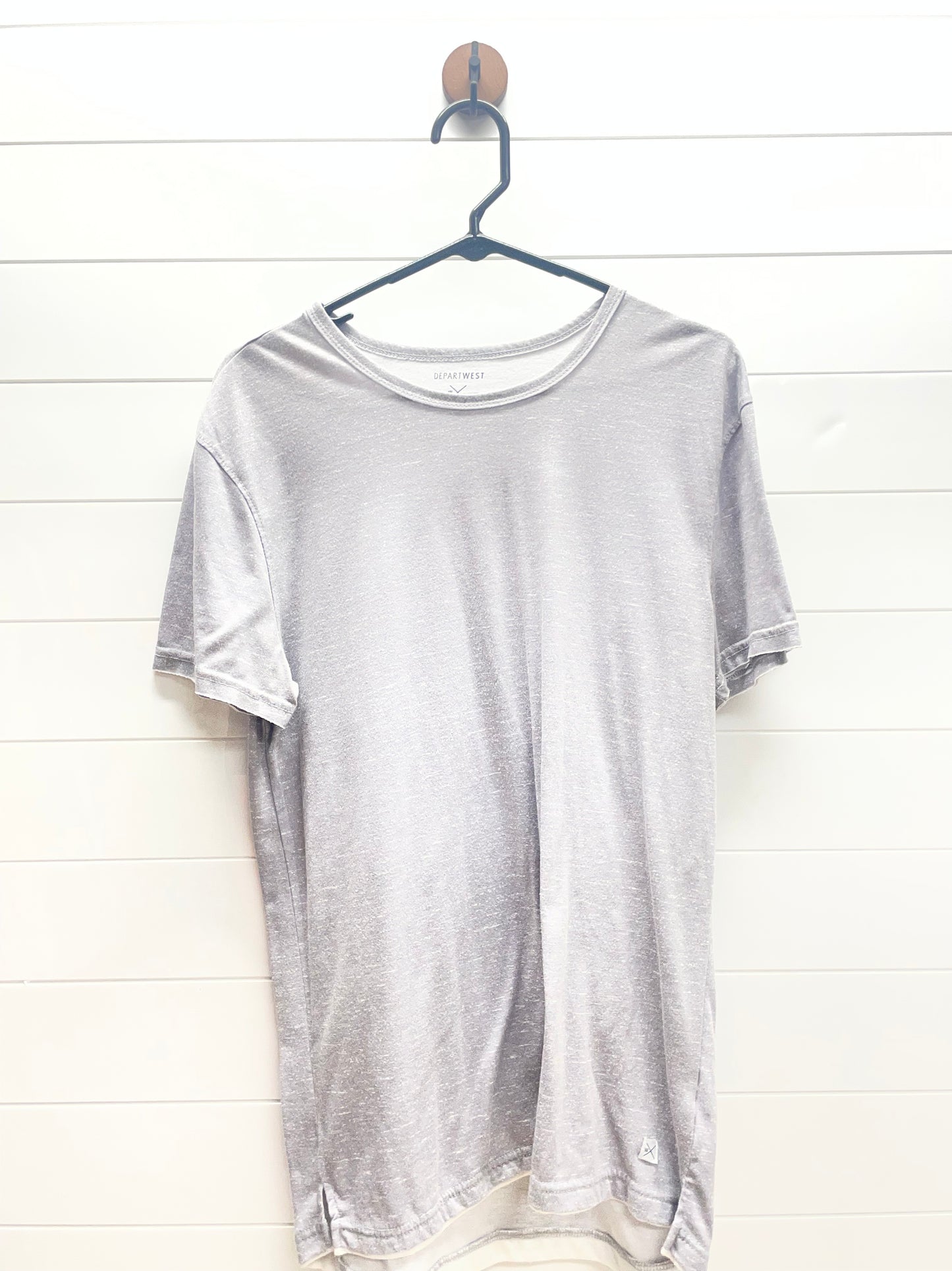 Women’s large tee