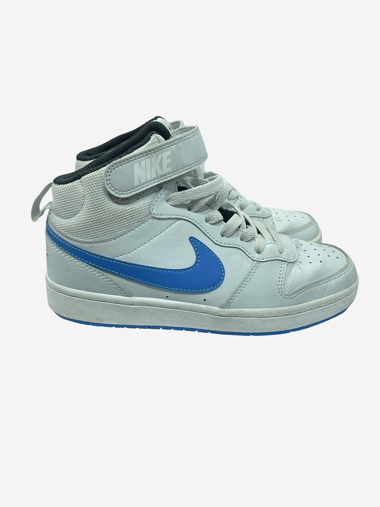 Boys 5.5Y Nikes