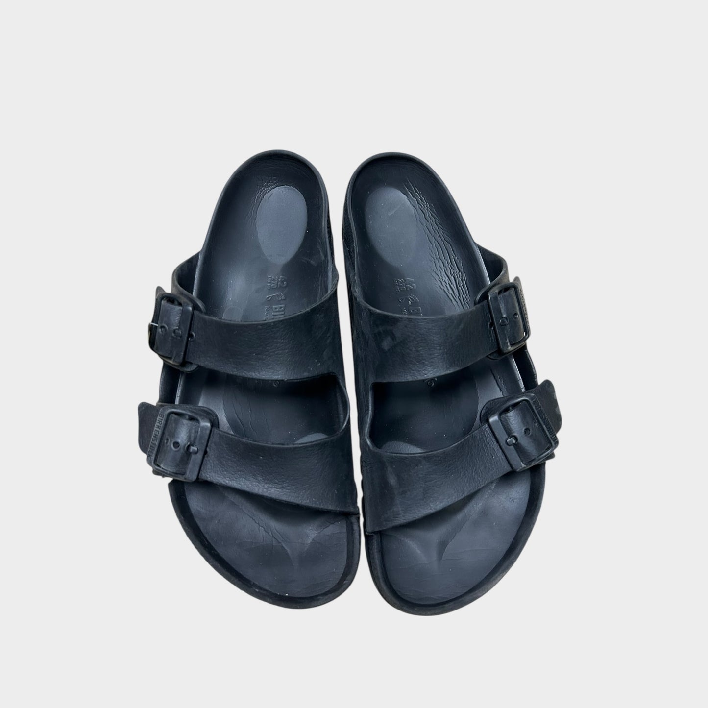 Women’s 42 Birkenstocks-Sole Broke