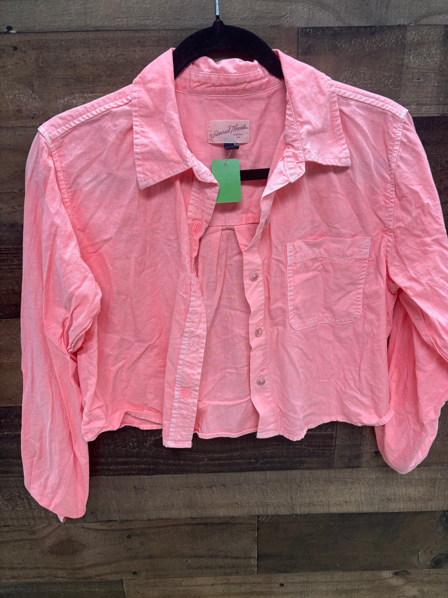 Women’s small cropped button up