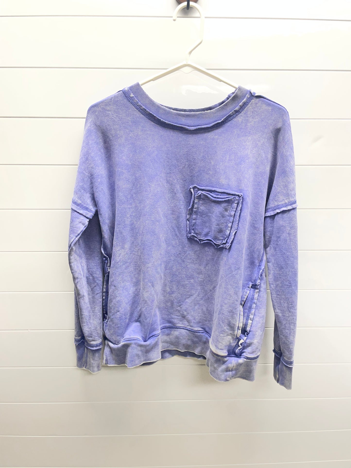 Women’s small Zenana Crewneck