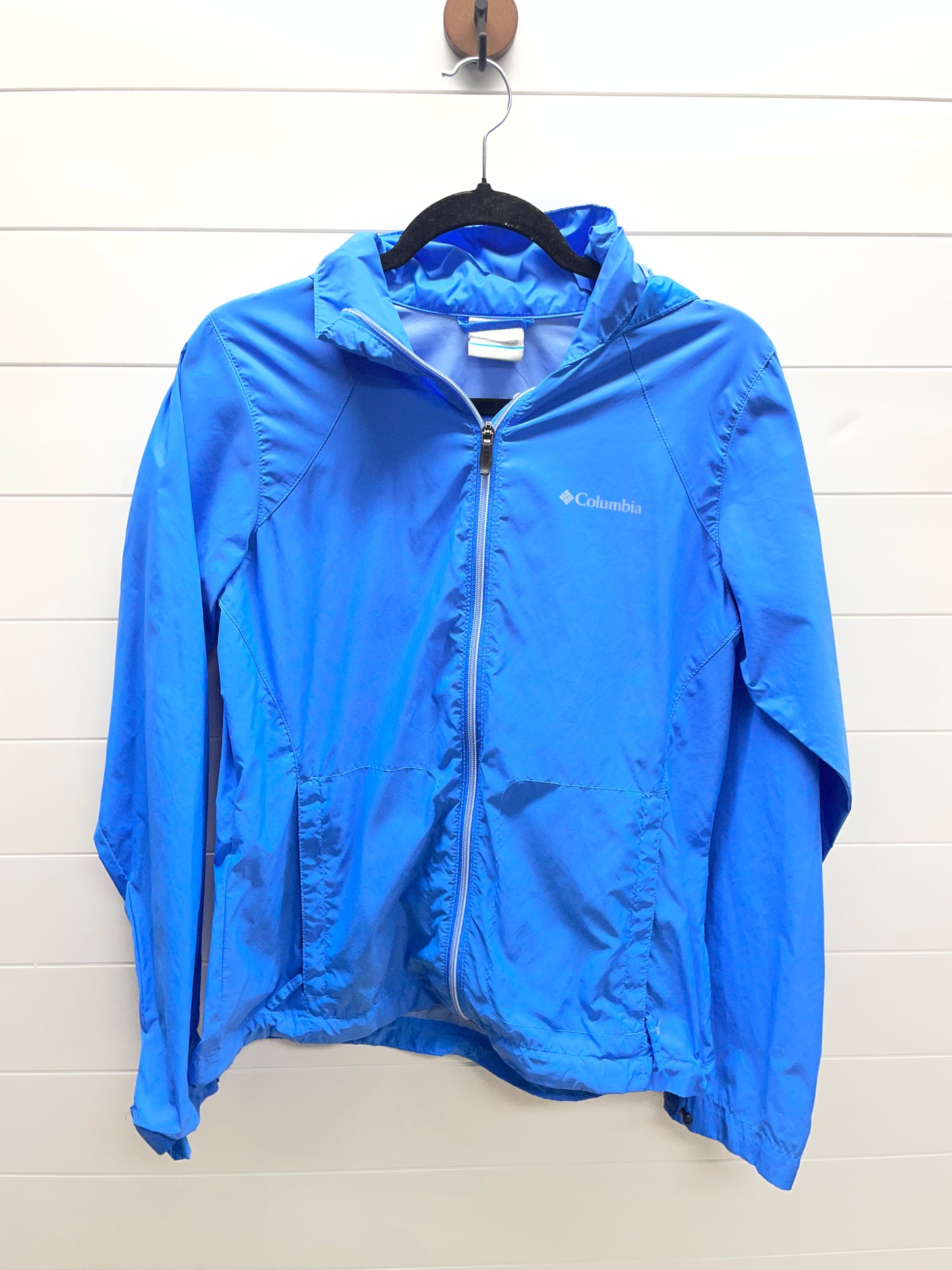 Women’s small Columbia zip up