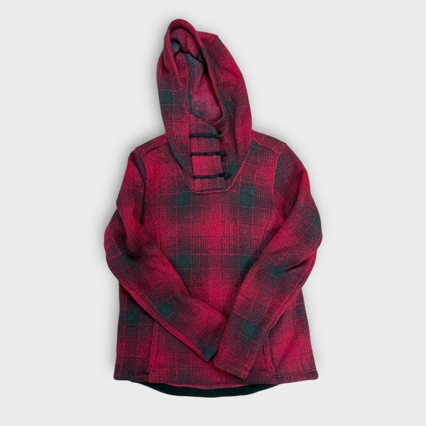 Women’s North Face sweater- small