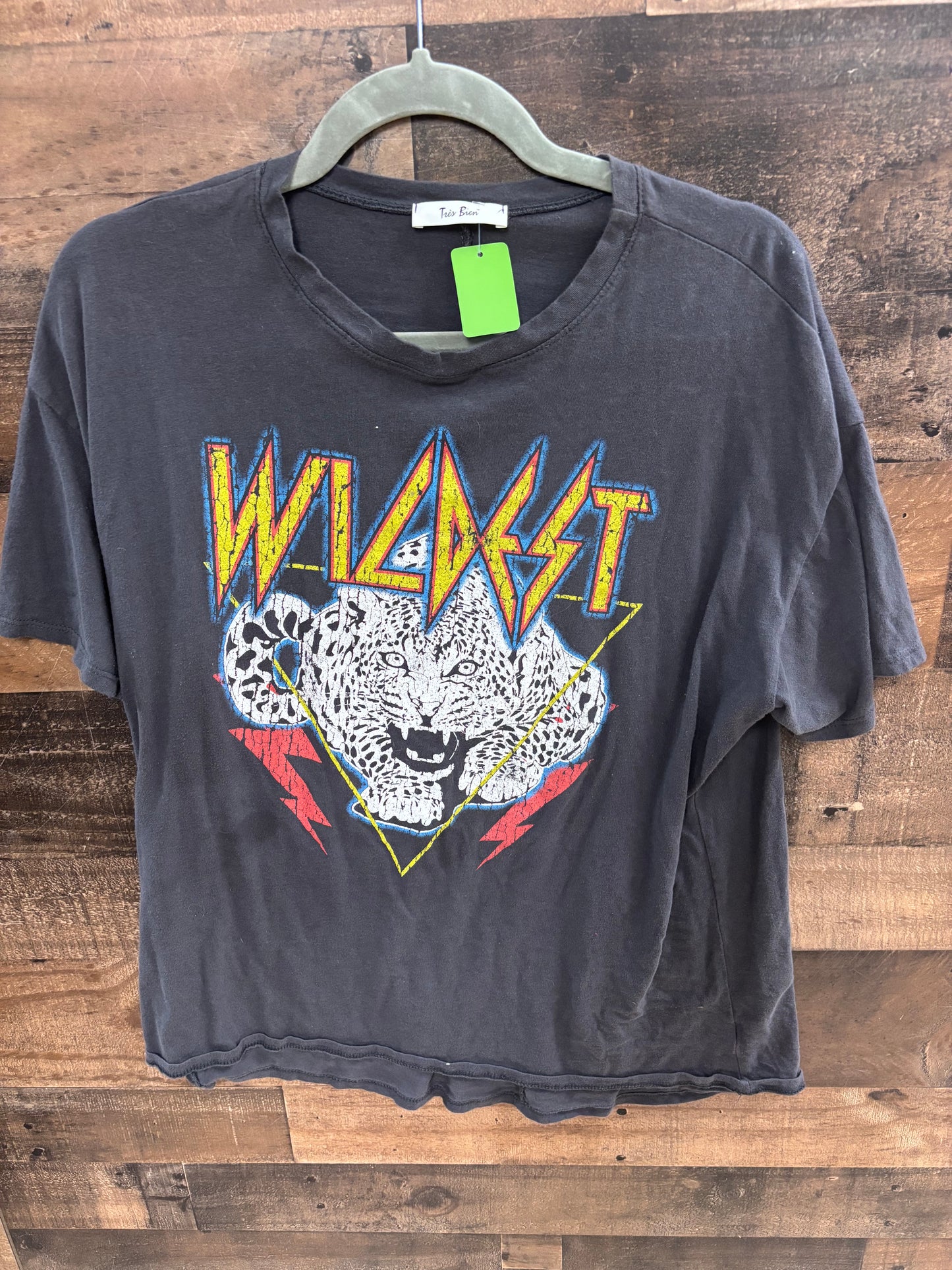 Women’s small graphic shirt