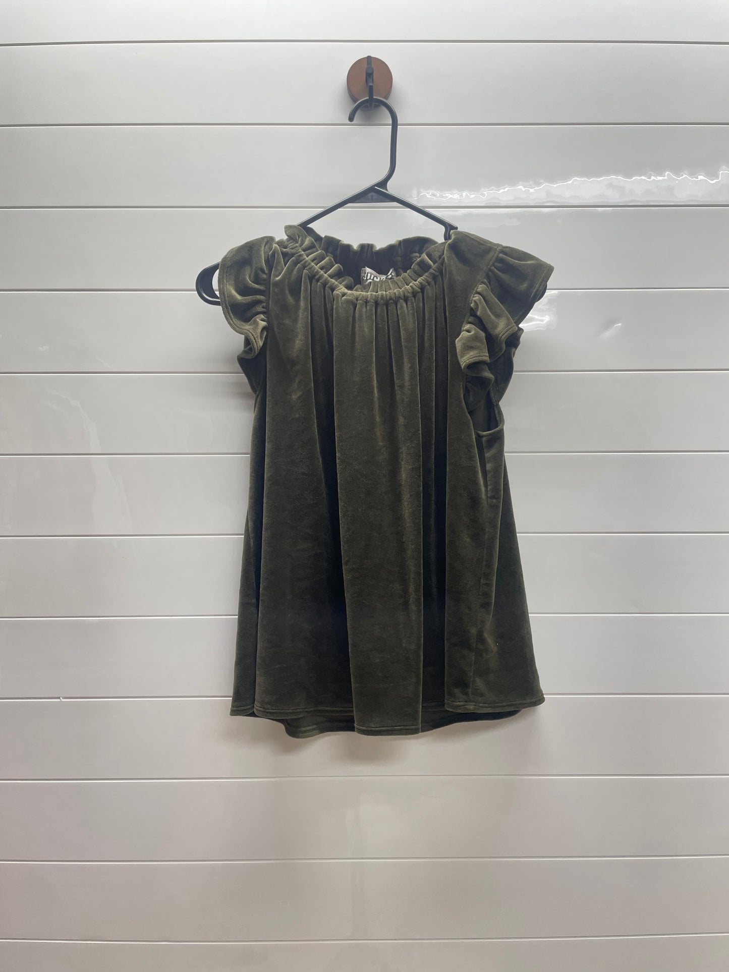 Women’s small shirt