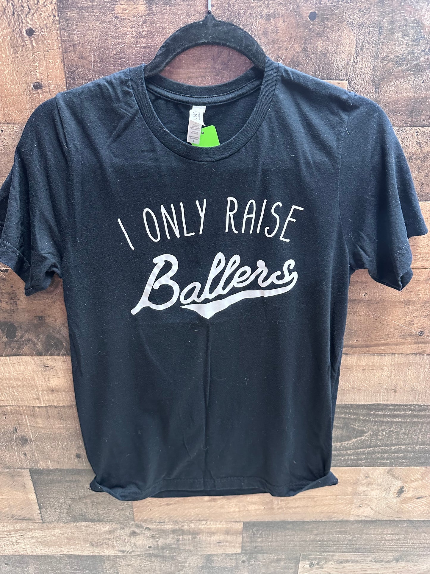 Women’s small graphic shirt