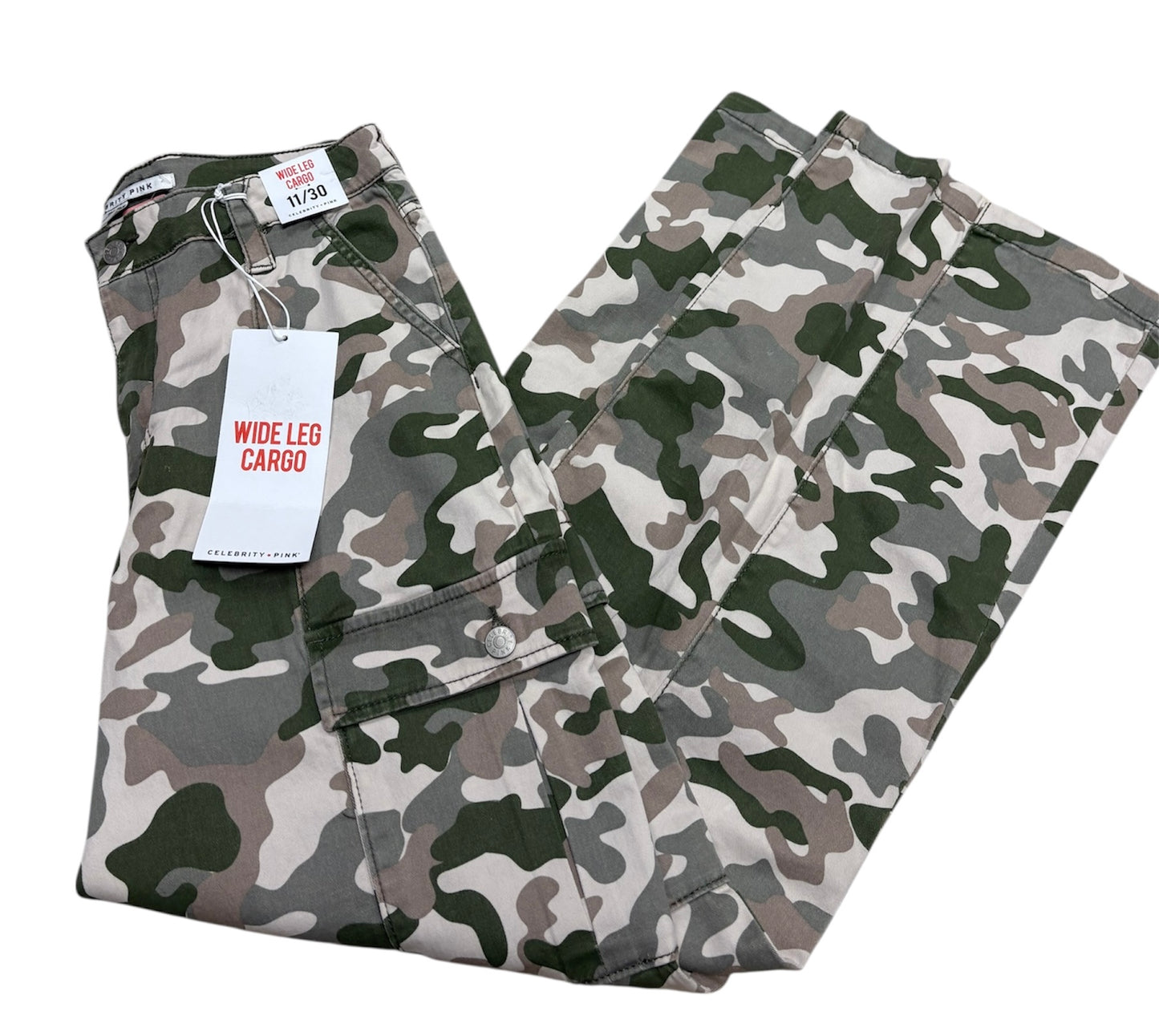 Women’s 11/30 nwt cargo pants