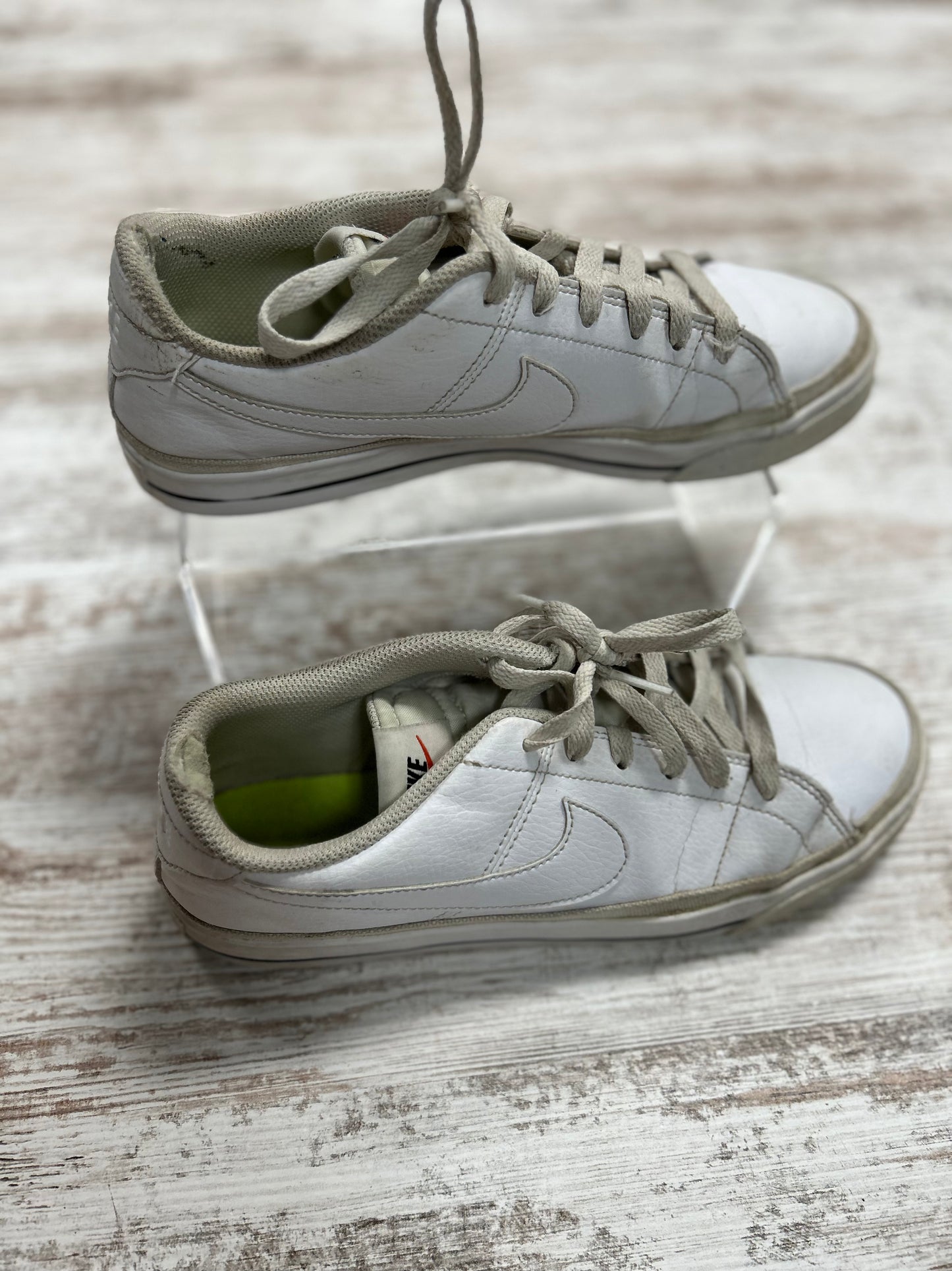 Womens 7 nikes