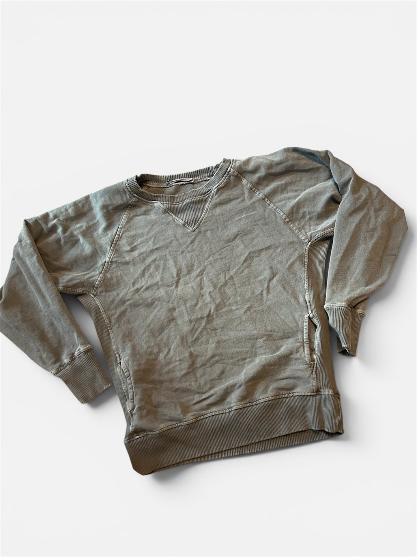 Women’s Small Zenana Crewneck (Pockets)