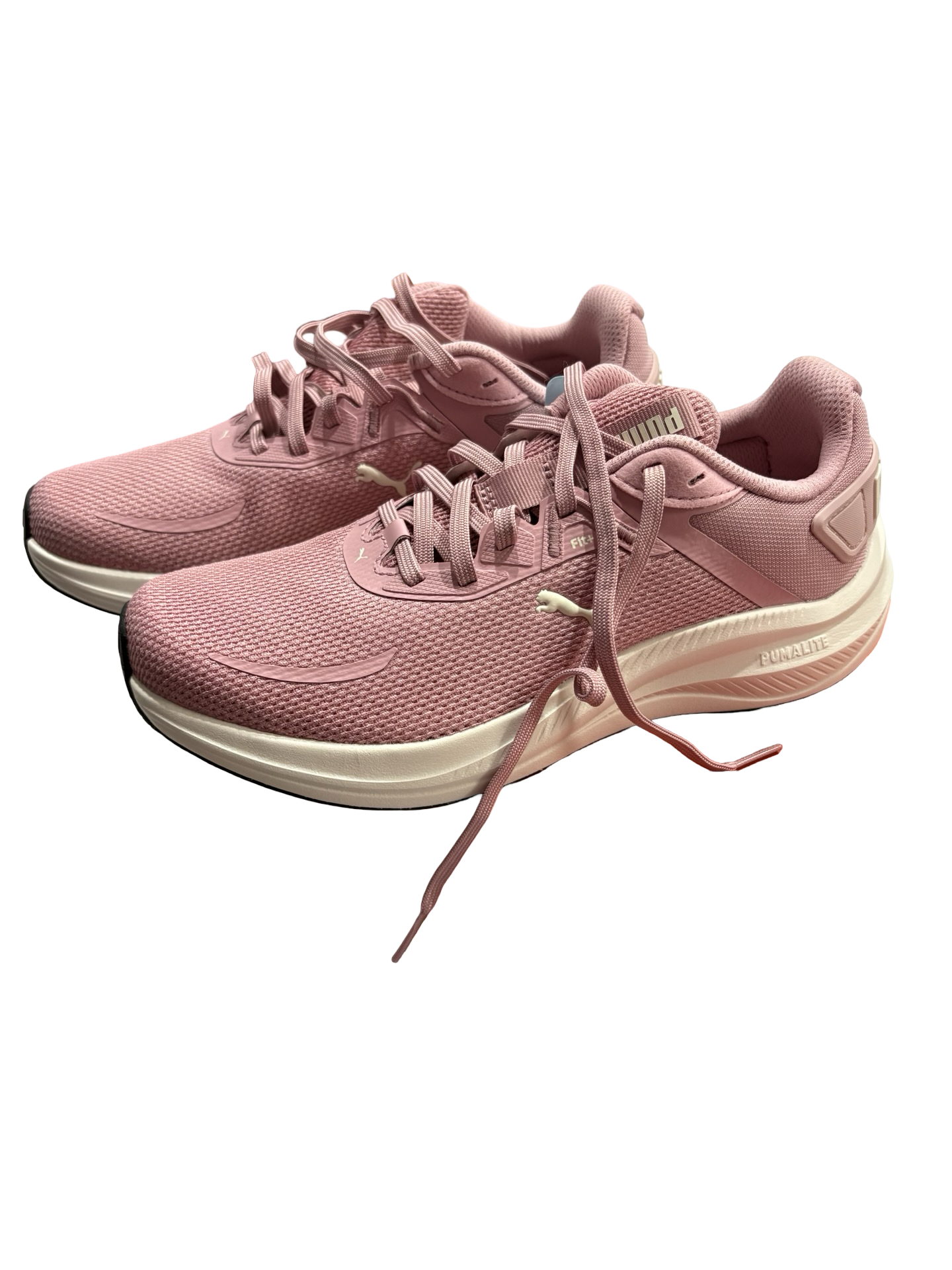 Women’s pumas 8.5
