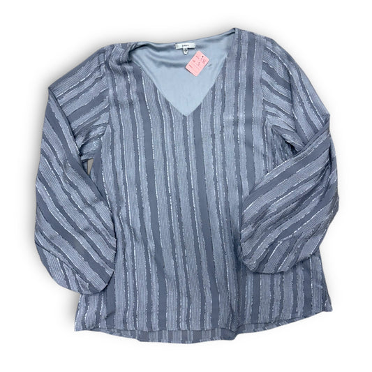 Women’s small top