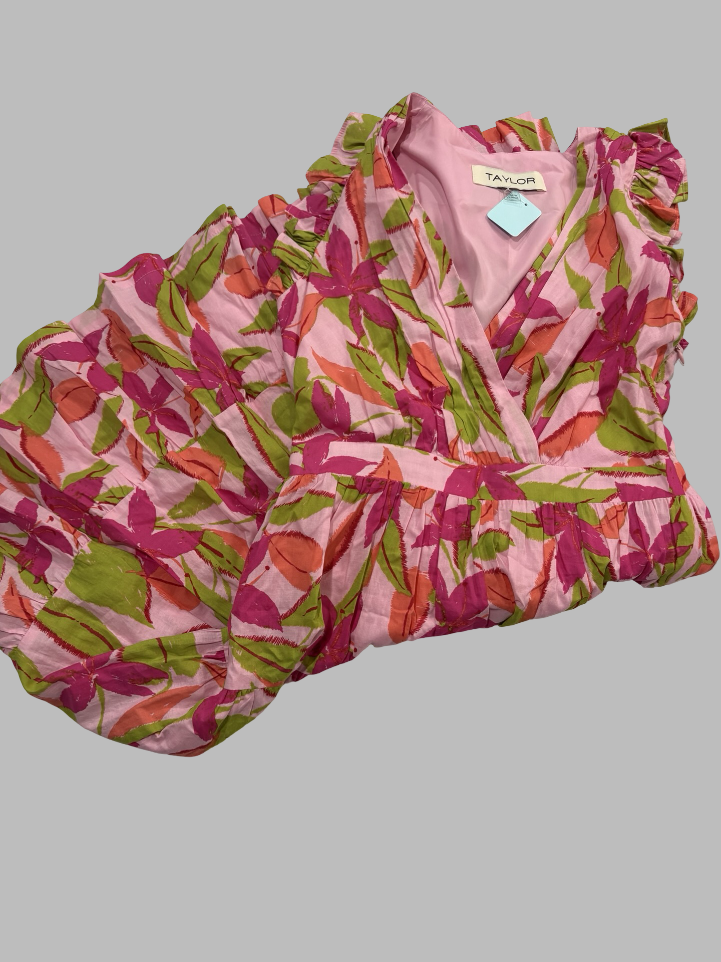 Women’s dress size small