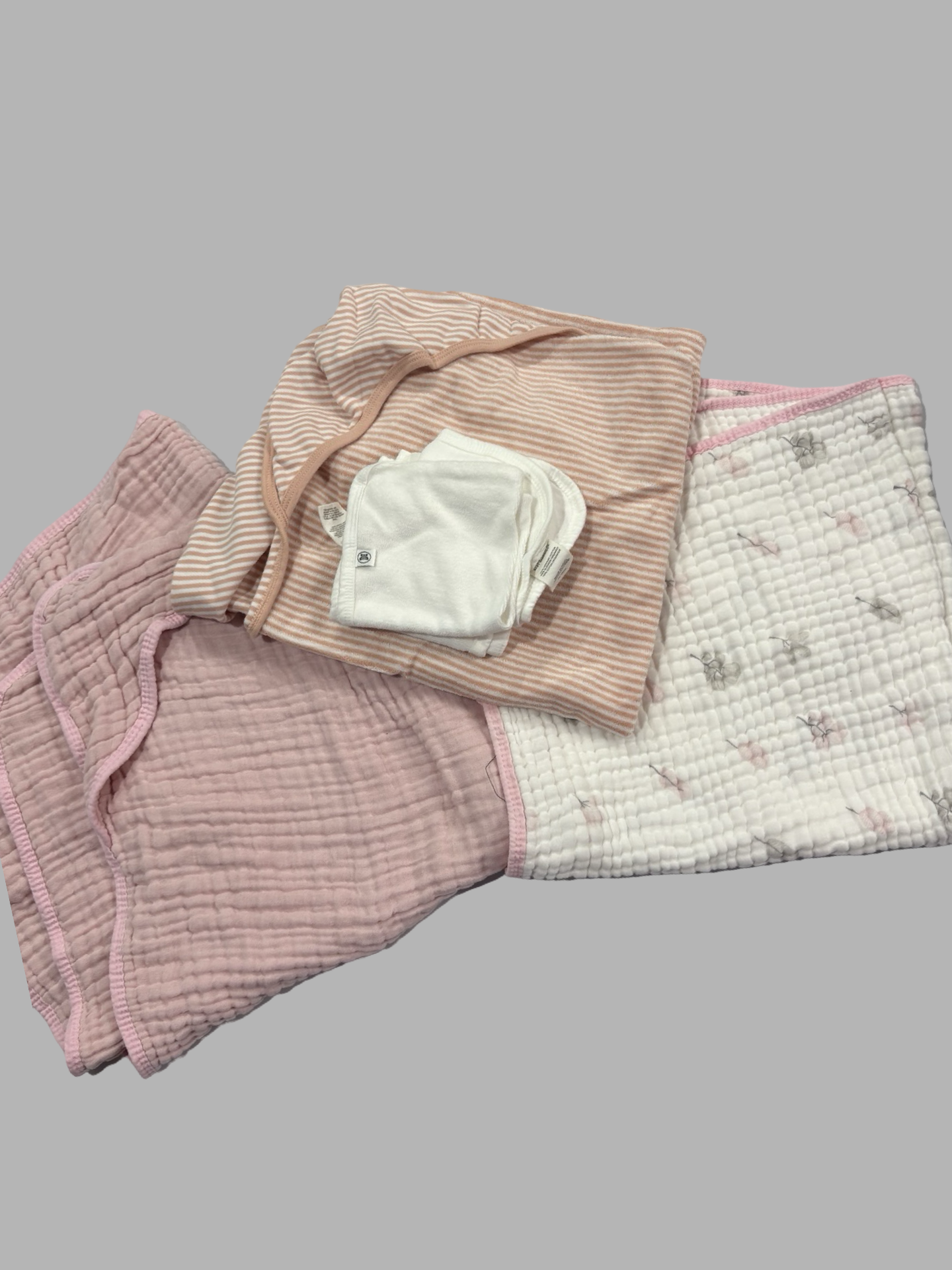 Newborn girl bath set. 3 towels and wash clothes