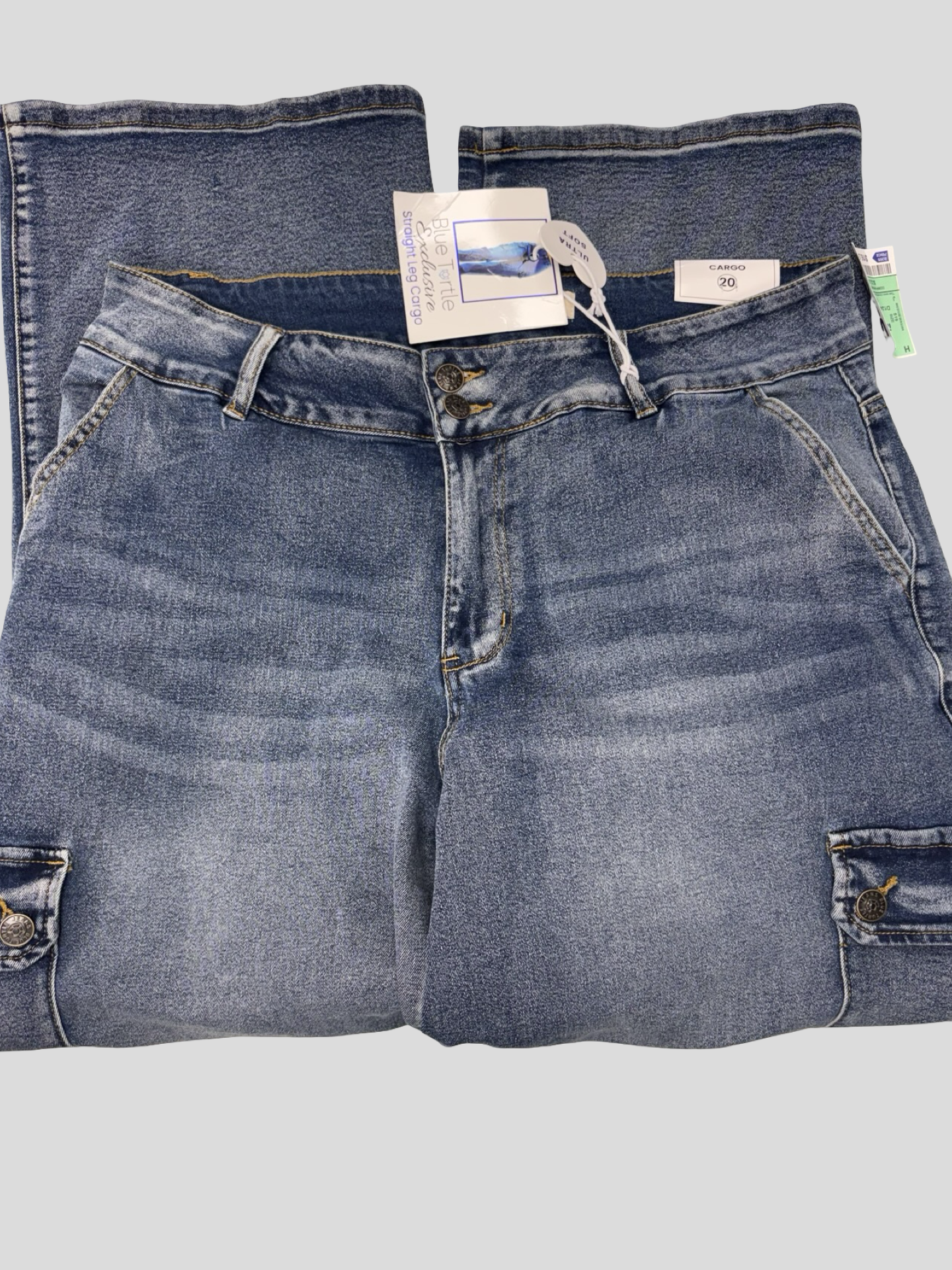 Women’s Cargo jeans size 20 NWT