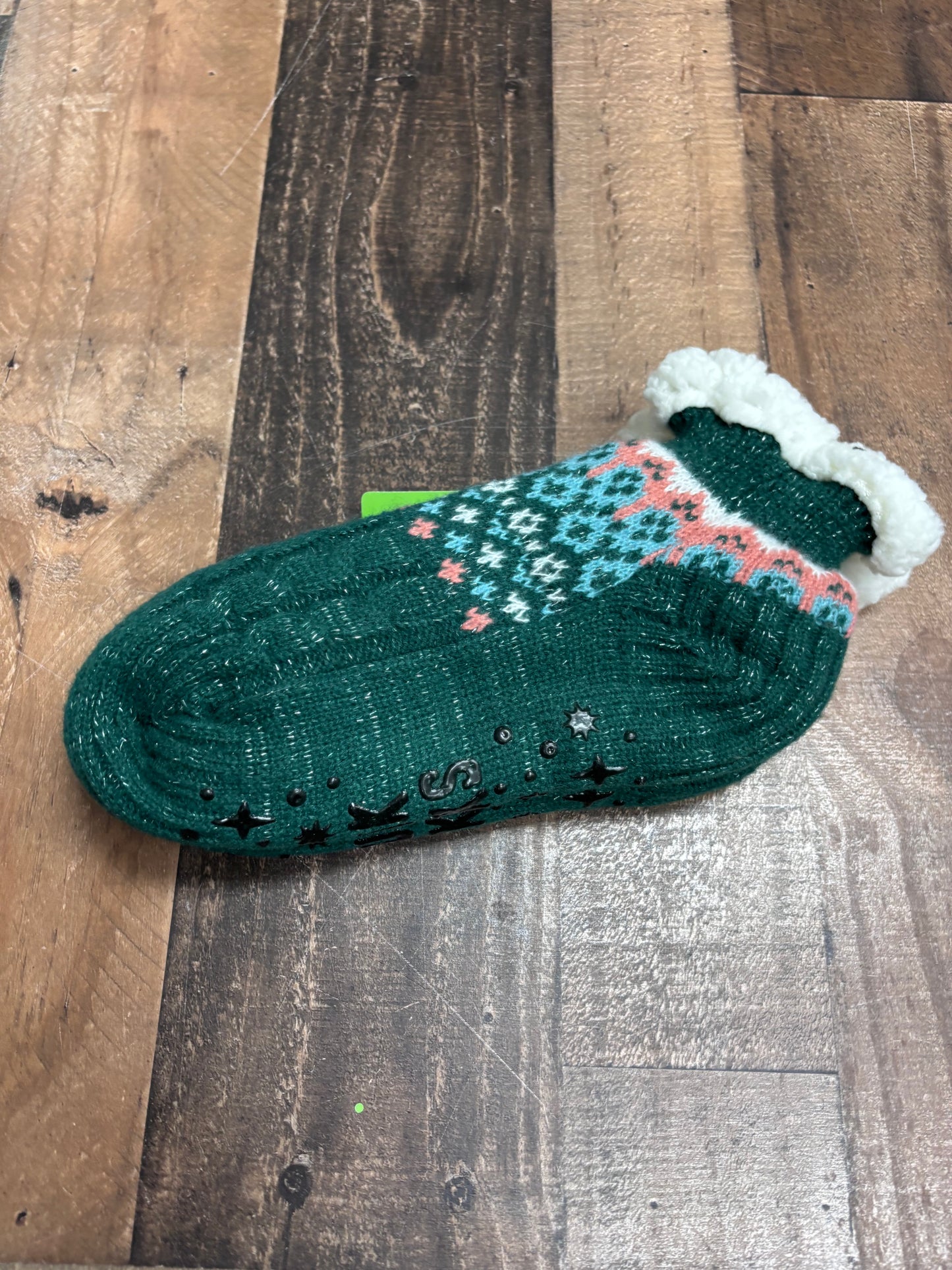 Women’s small/medium socks