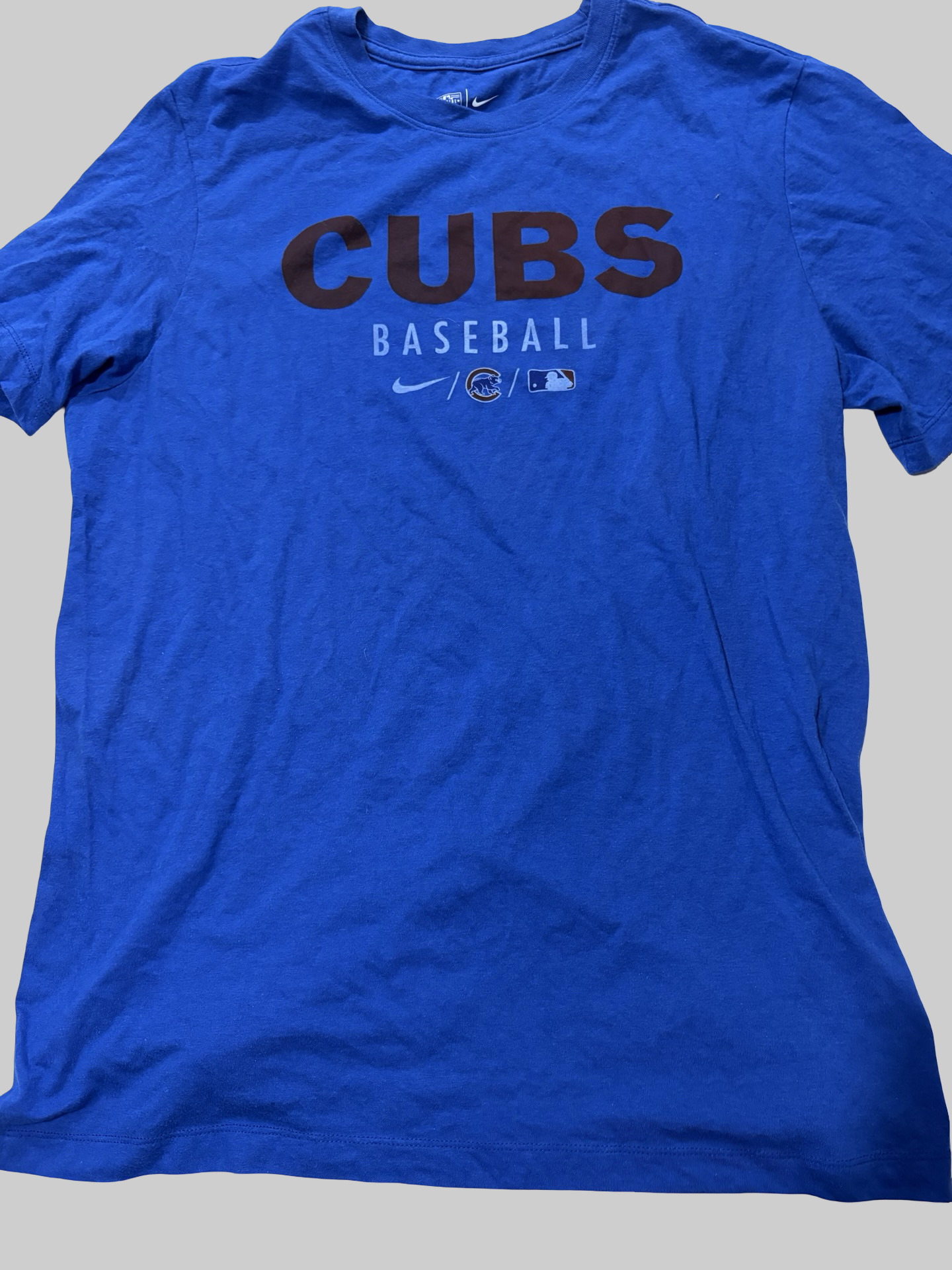 Men’s XL Nike cubs shirt