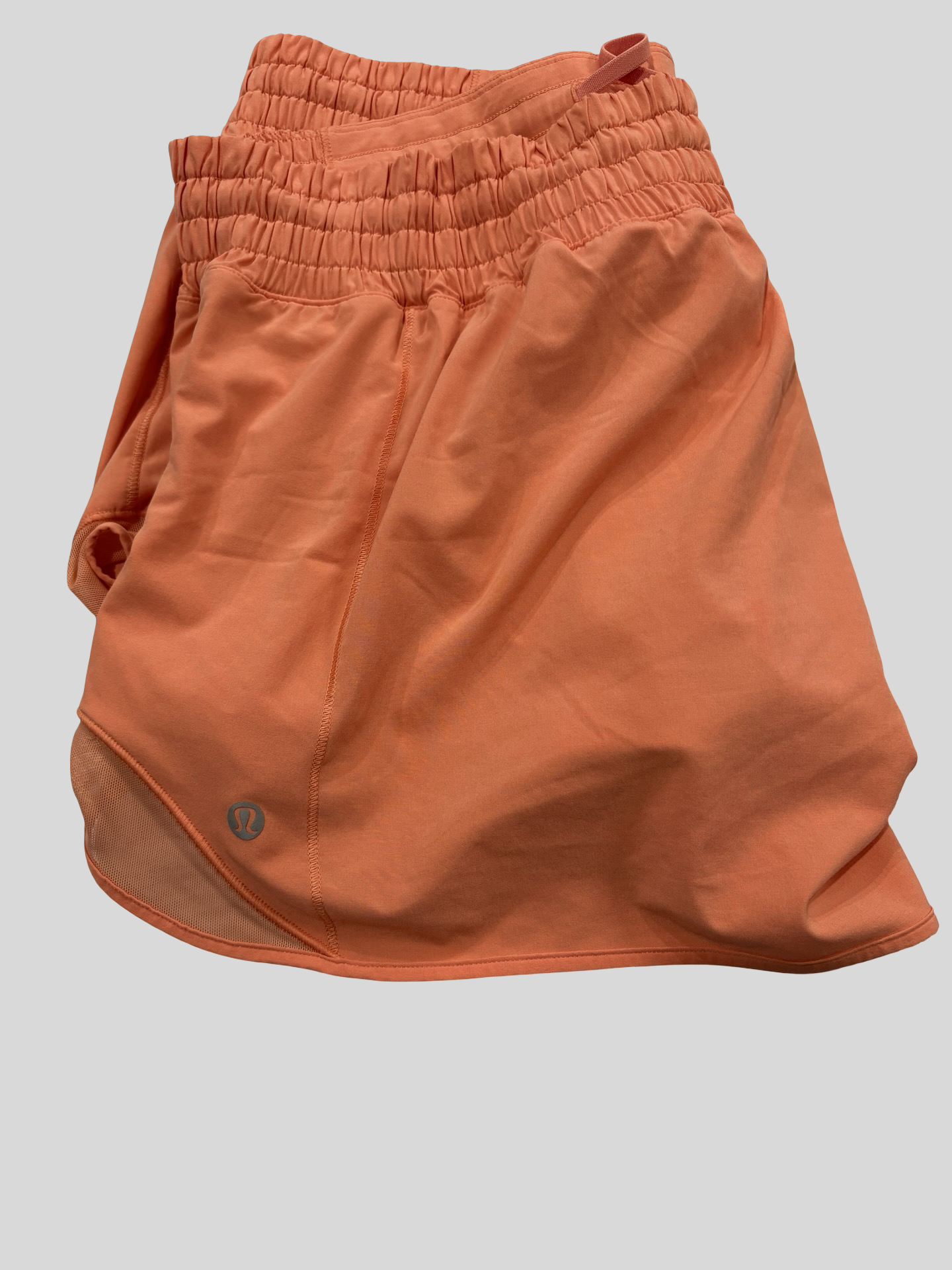 Women’s Lululemon shorts size 14 ( like new )