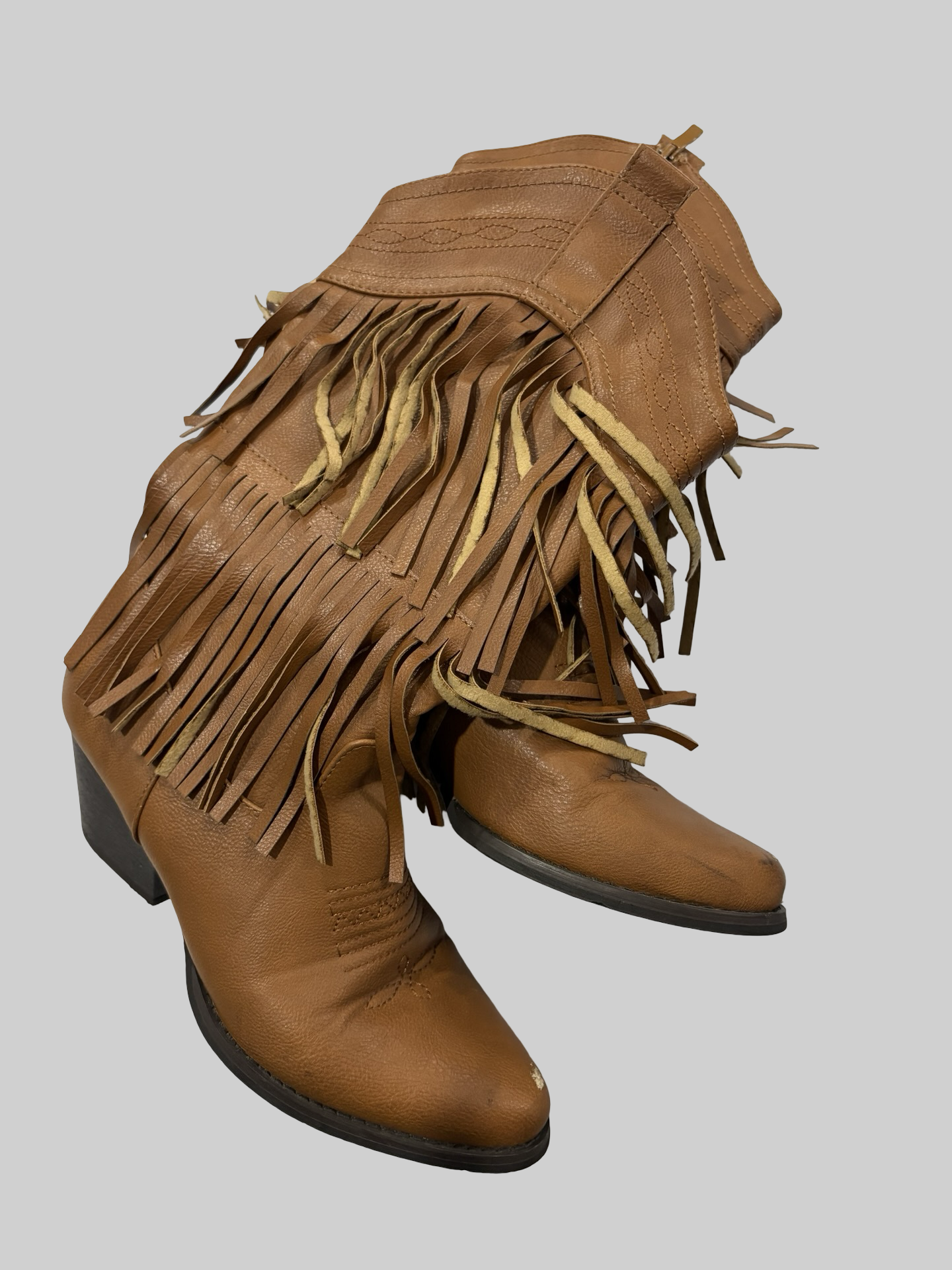 Women’s boots size 8