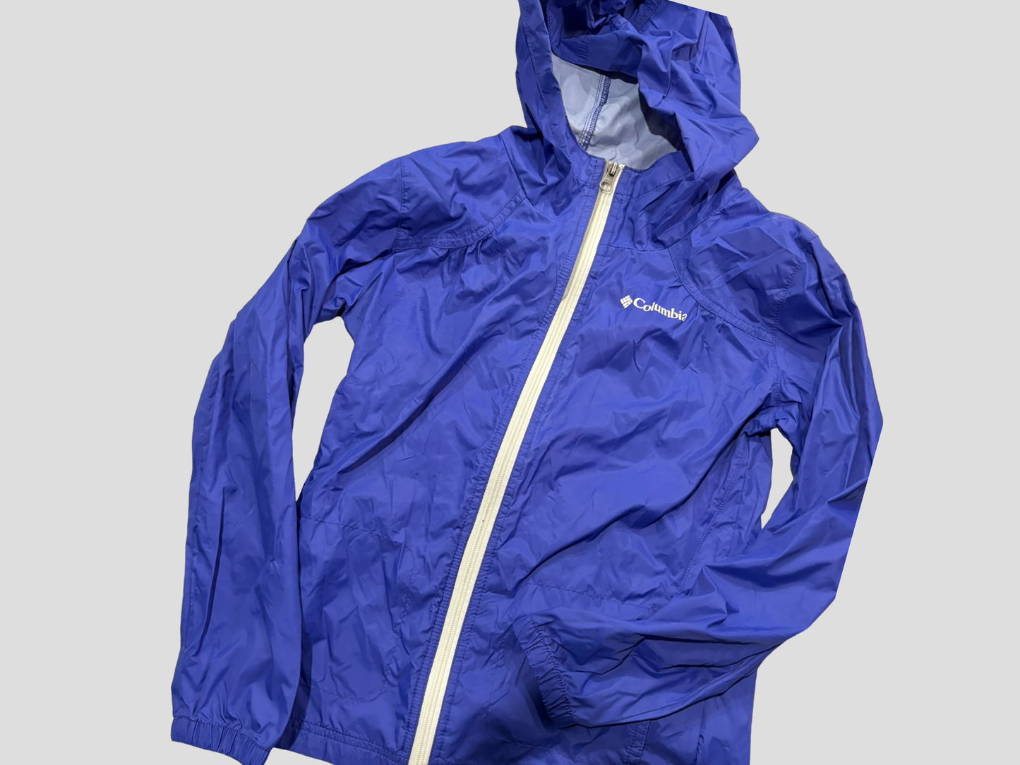 Women’s Columbia rain coat size medium