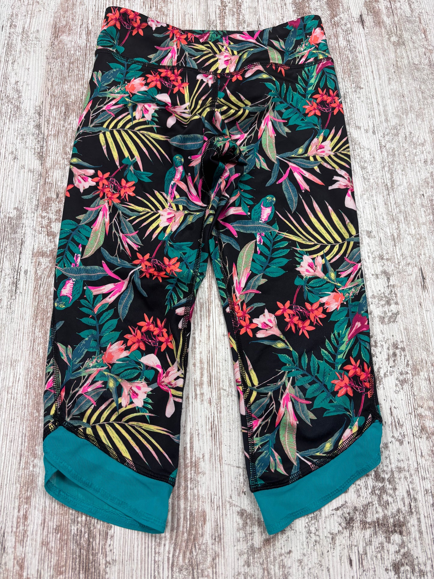 Girls 10/12 leggings capris