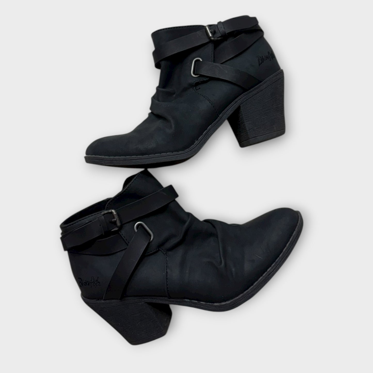 Women’s 6.5 Blowfish boots