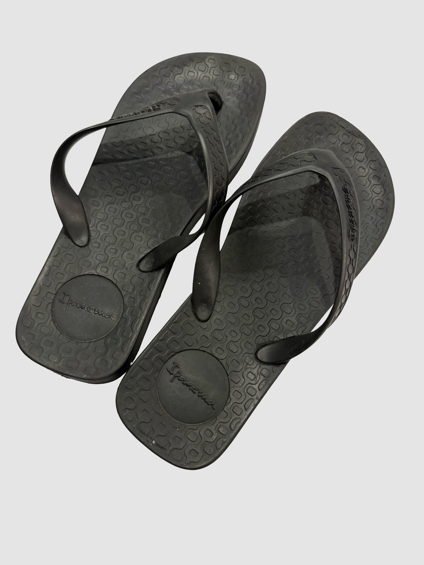Women’s sandals size 7
