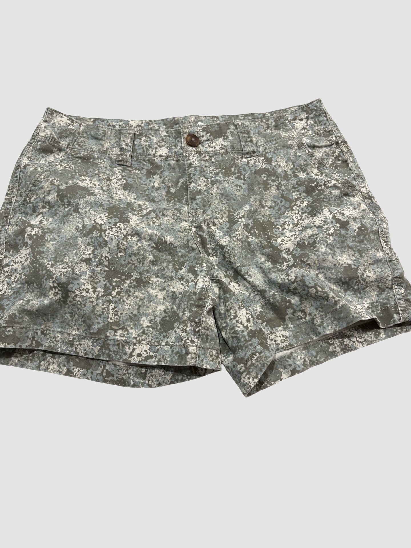 Women’s Maurice’s shorts size 9/10
