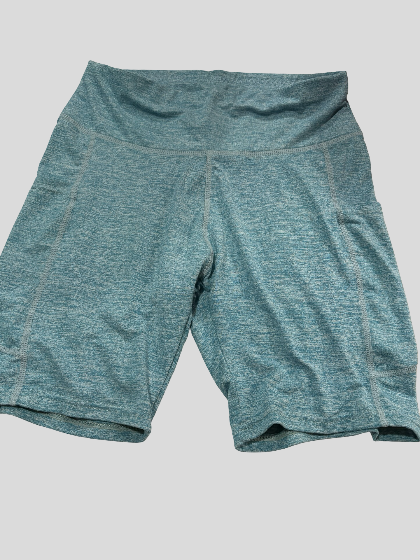 Women’s L/XL biker shorts