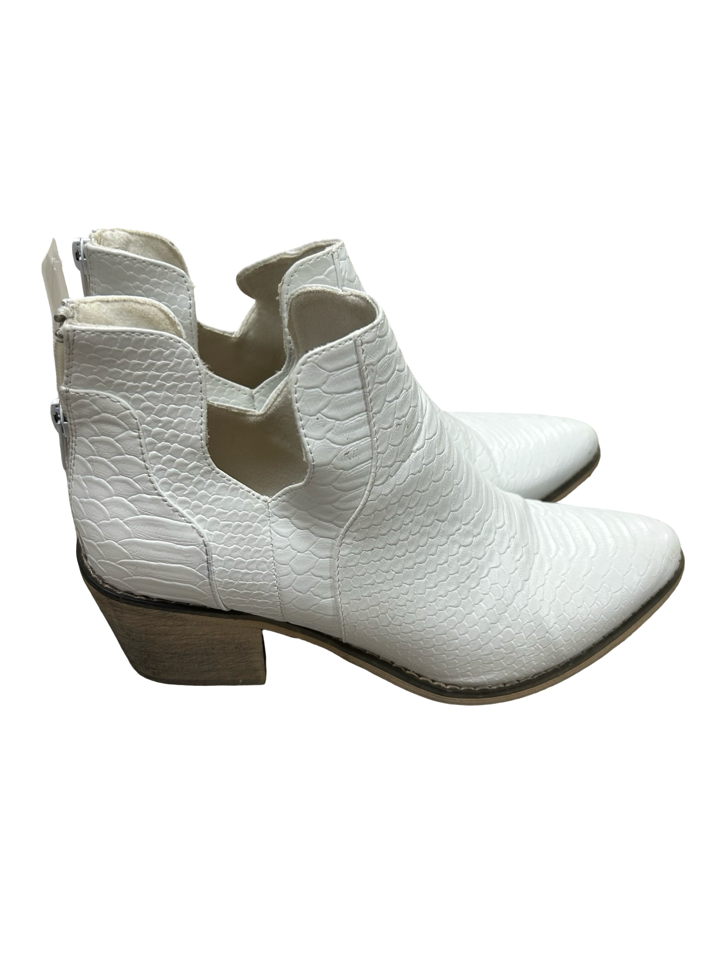 Women’s size 9