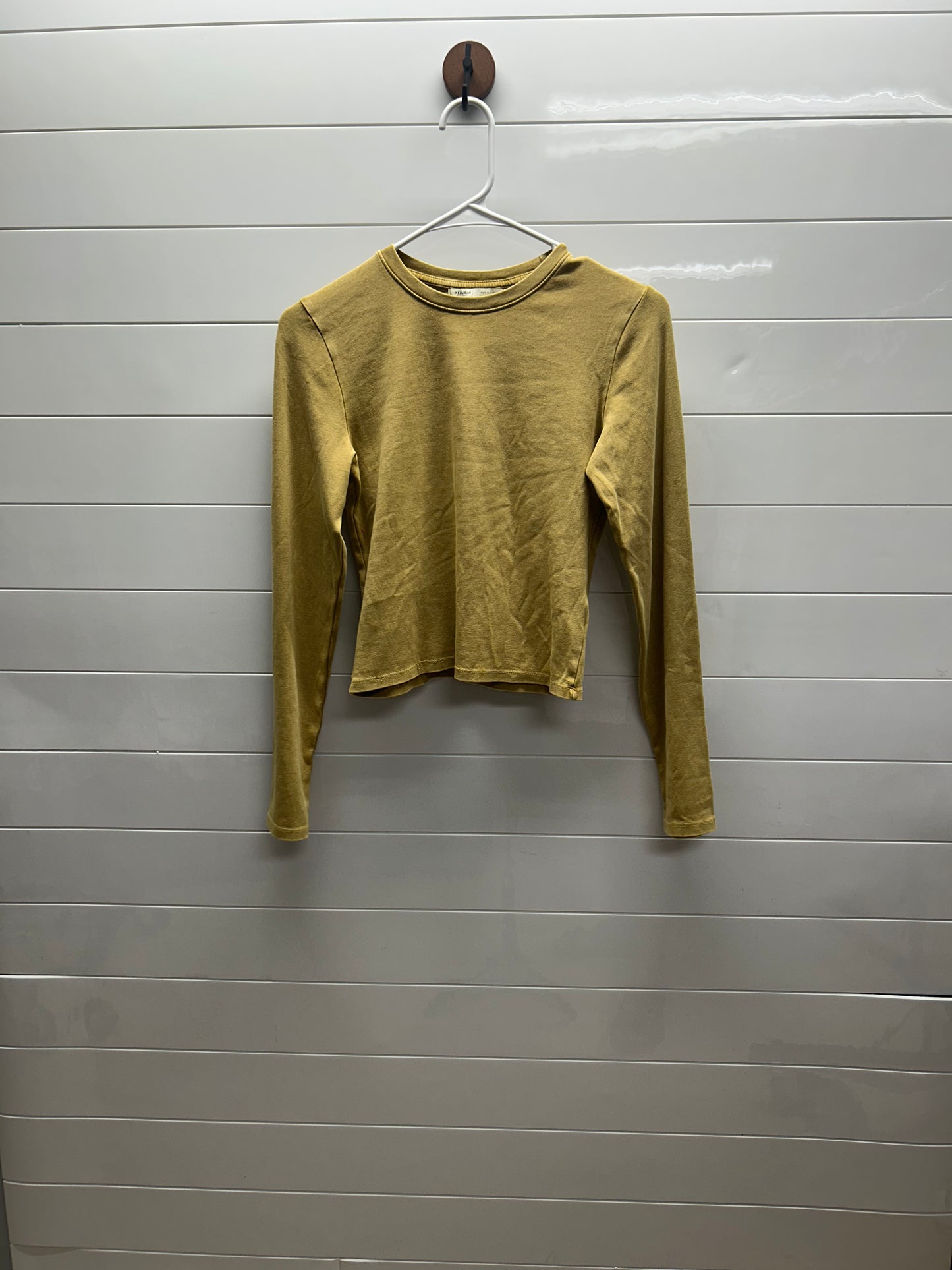 Woman’s medium