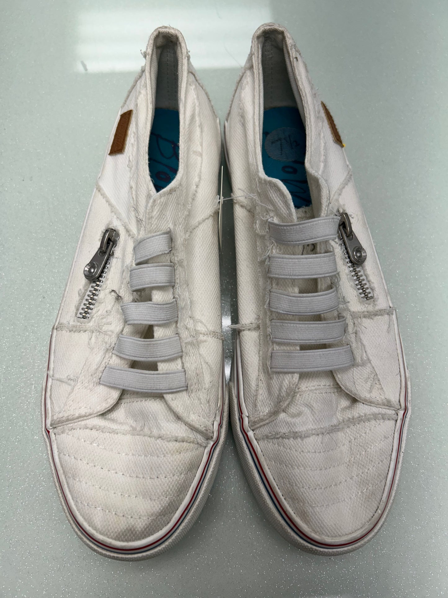 Womens 7.5 blowfish shoes