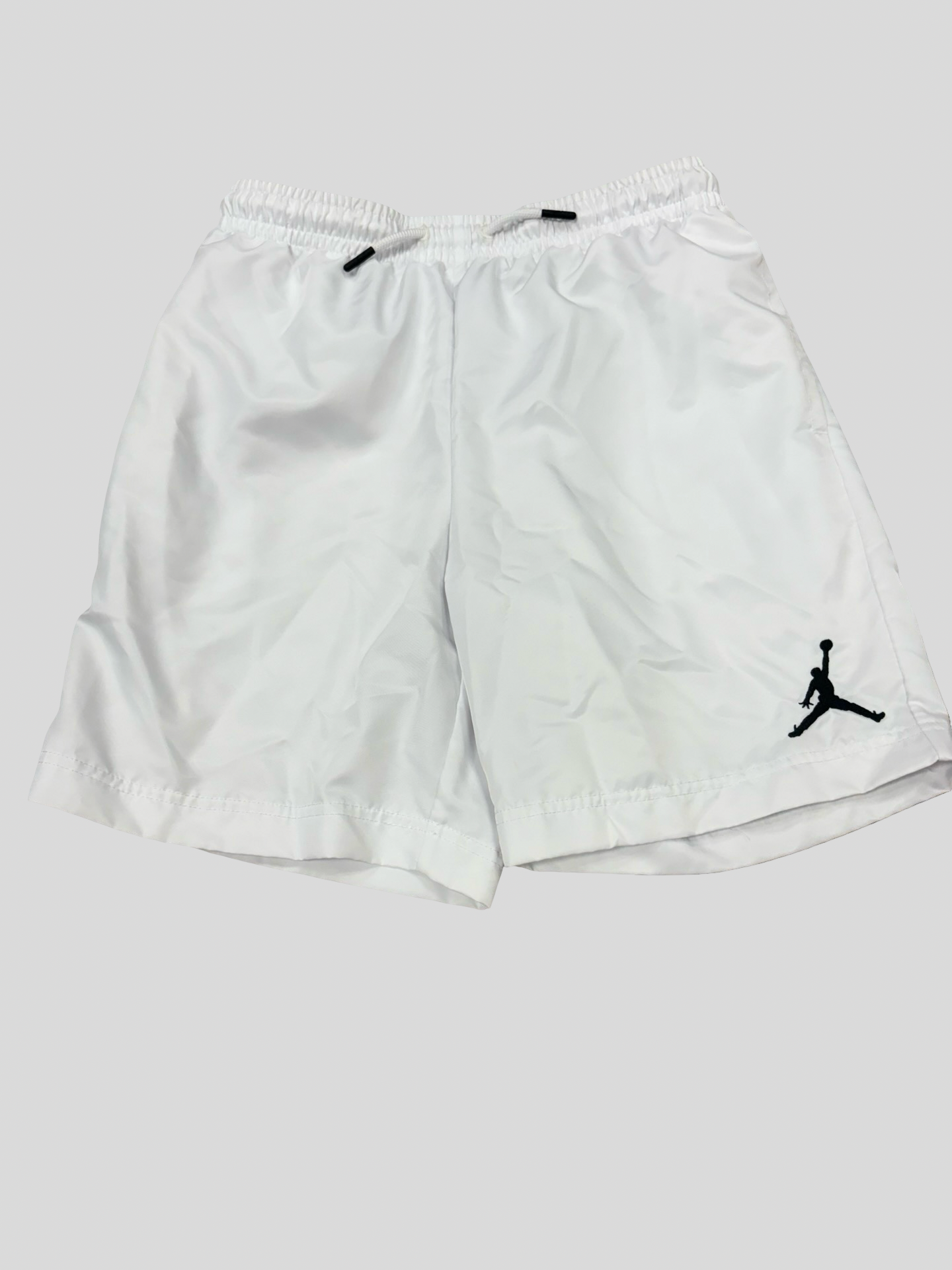 Boys Jordan shorts size medium