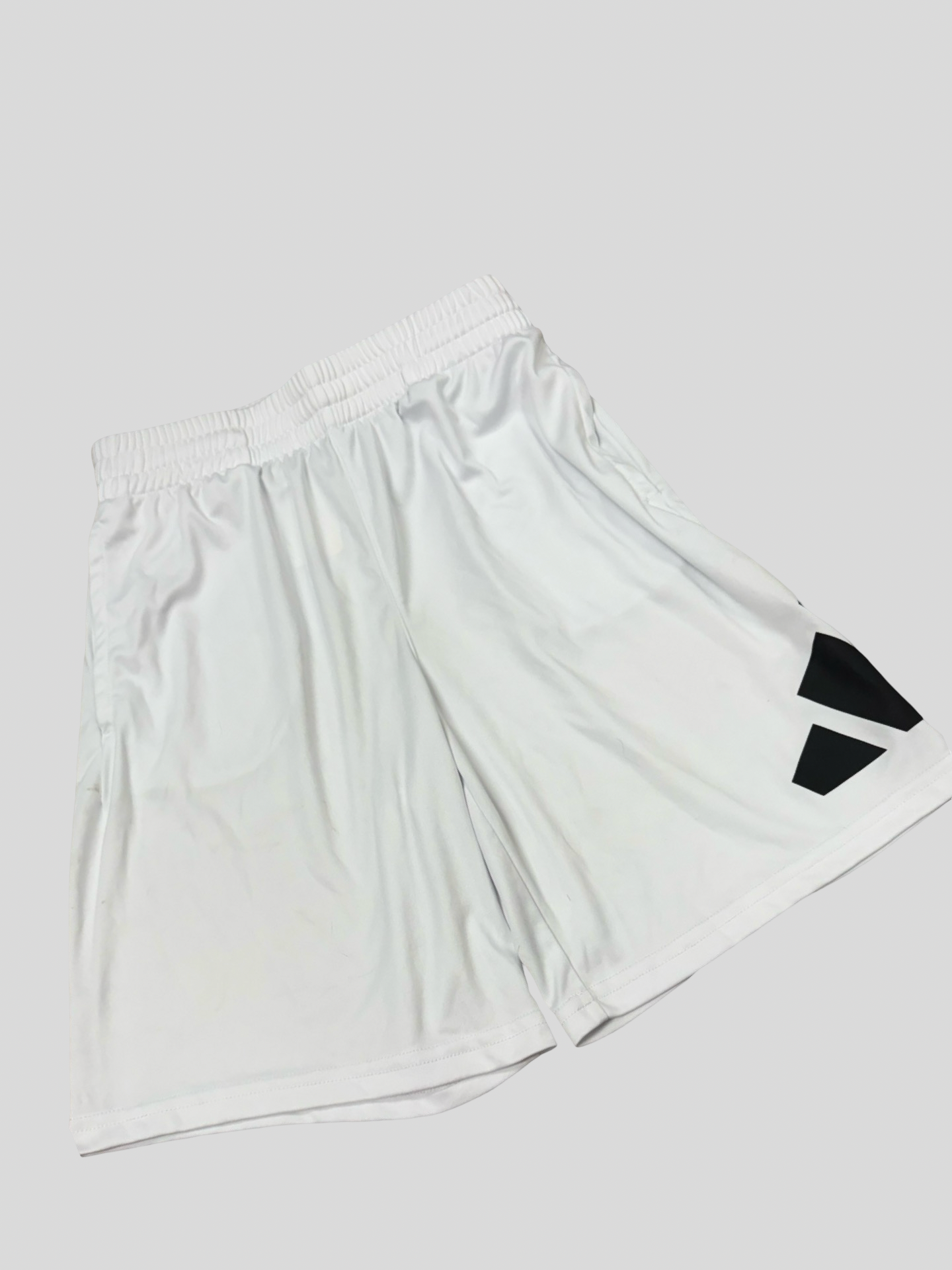 Boys short adidas size 10/12