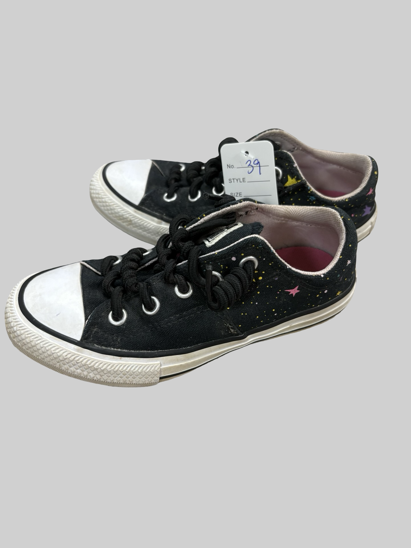 Girls converse size 12