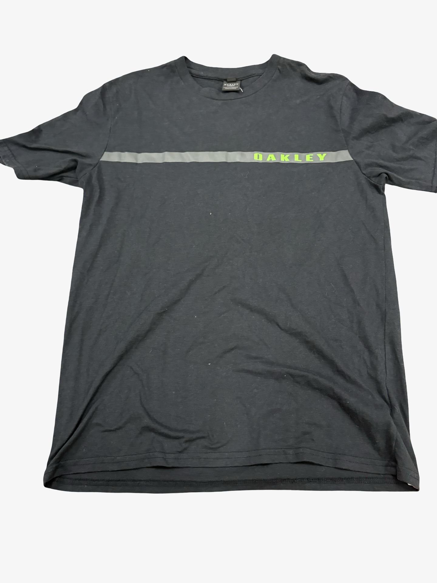 Men’s shirt size medium