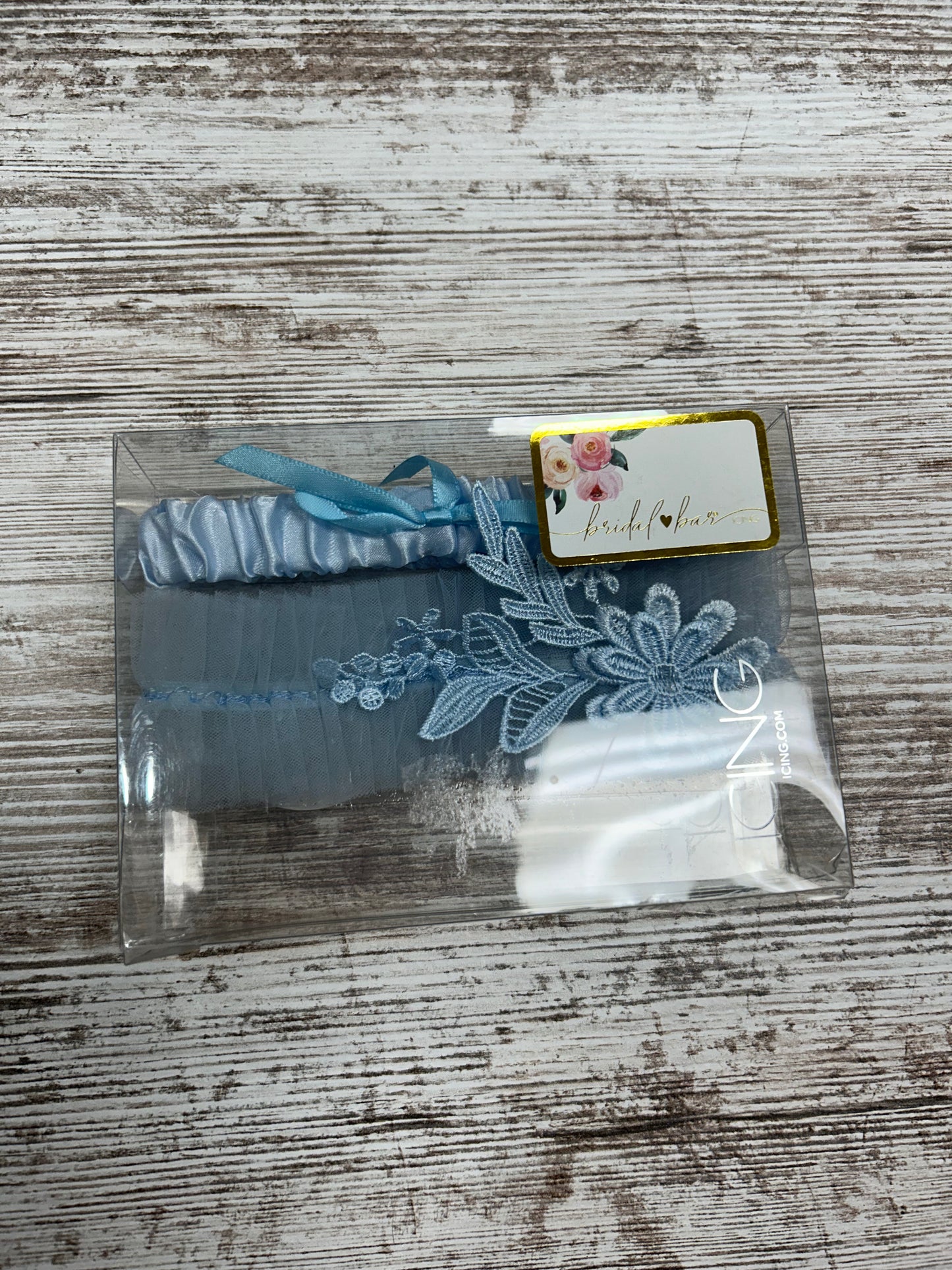 Garter set