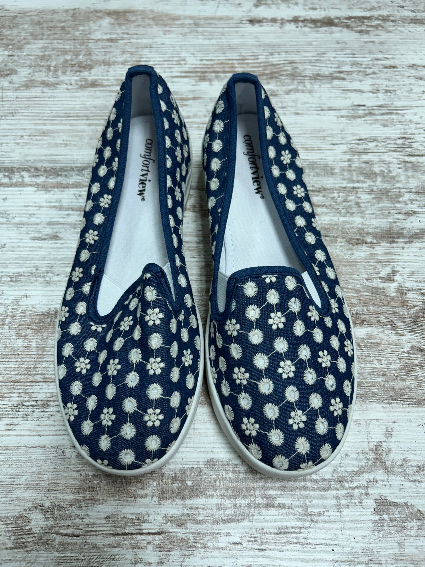 Womens 8 shoes