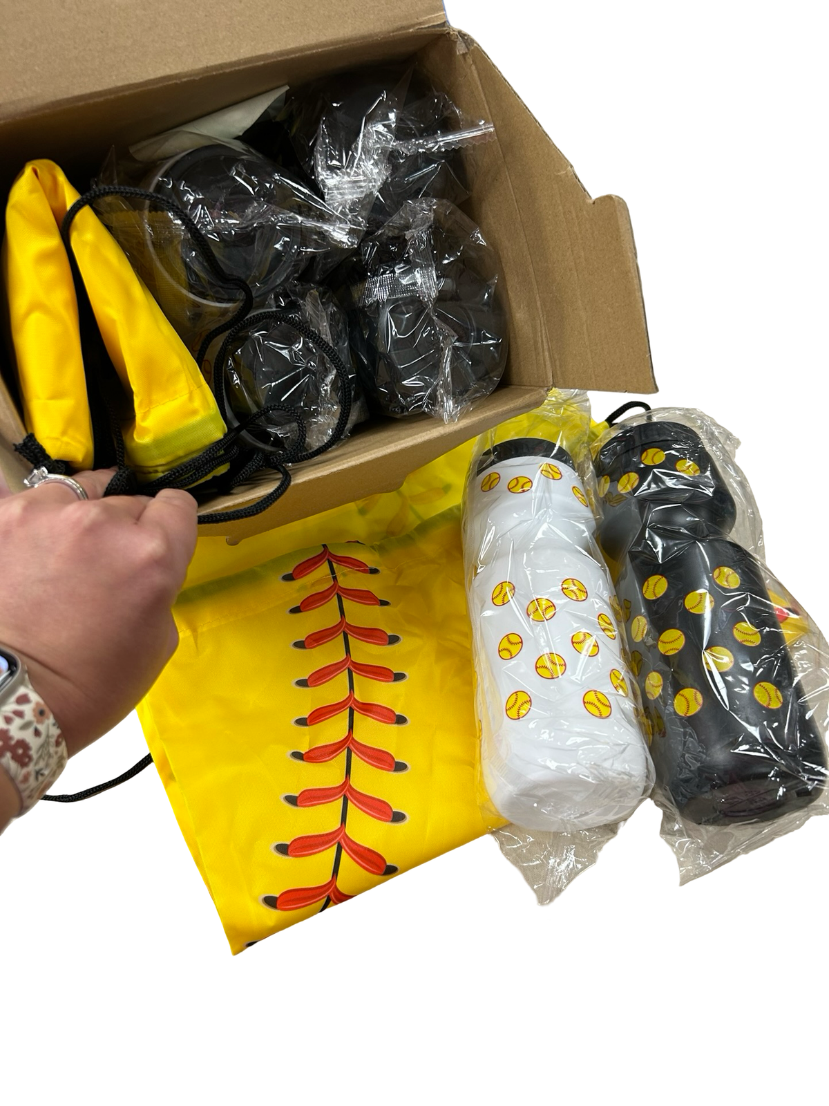 Softball drawstring bags and cups brand new 6e