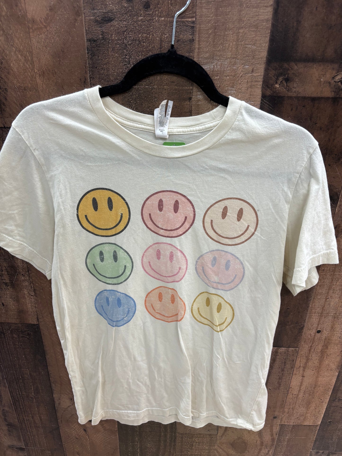 Women’s medium graphic shirt