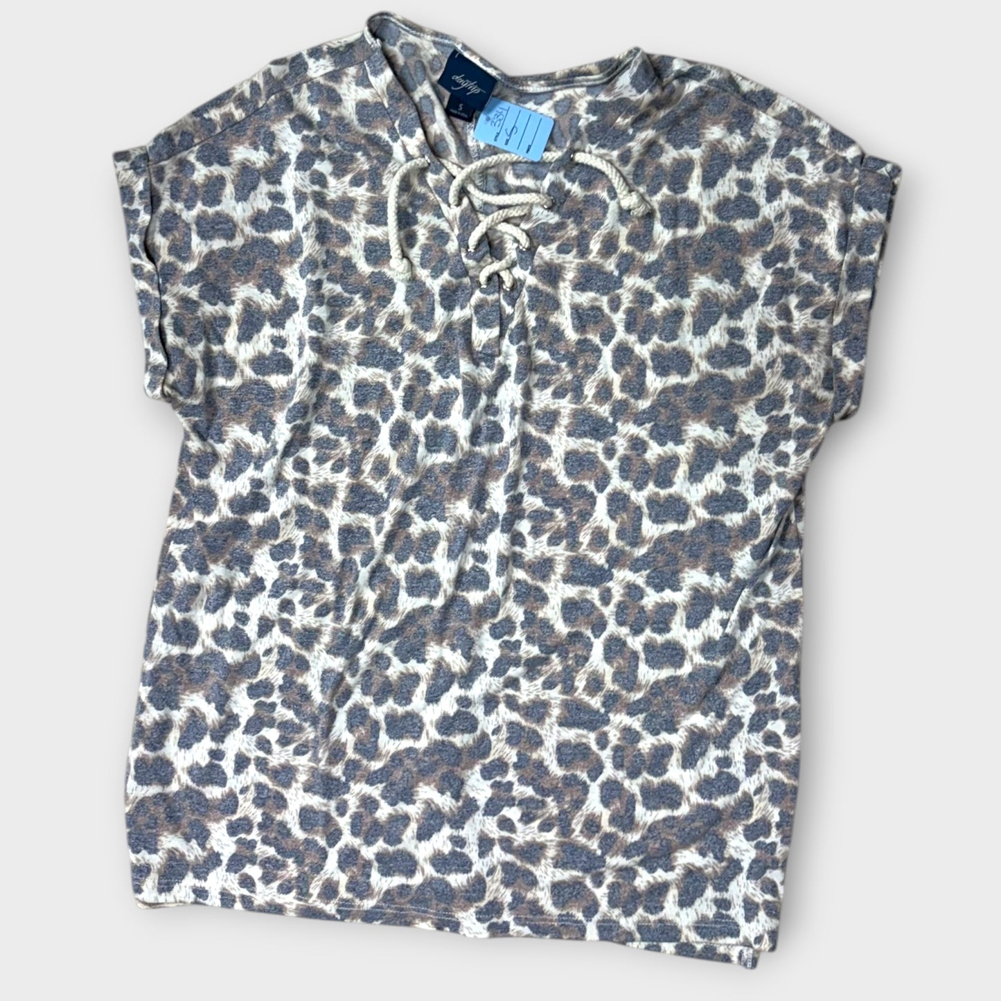 Women’s Daytrip short sleeve- small