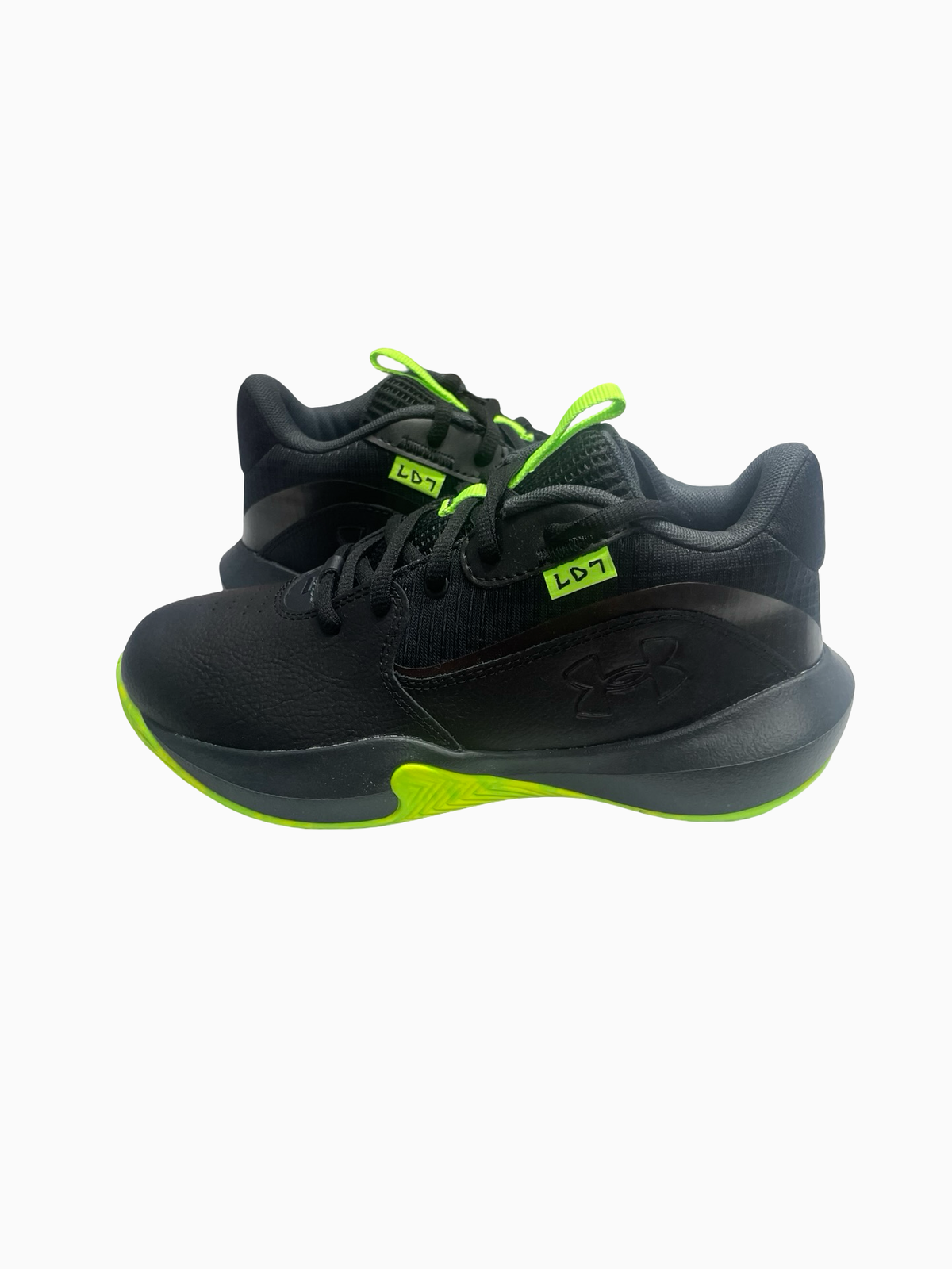 Boys 3Y UA Shoes