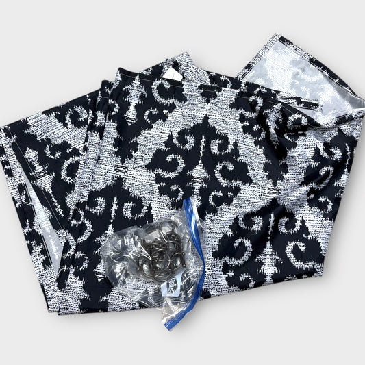 Shower curtain + hooks