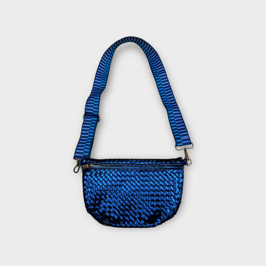 Woven weekend crossbody