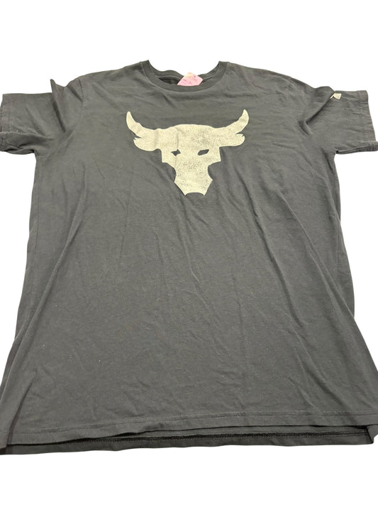 Men’s large ua shirt