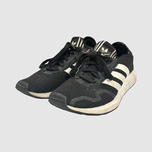 Womens Adidas sz 6