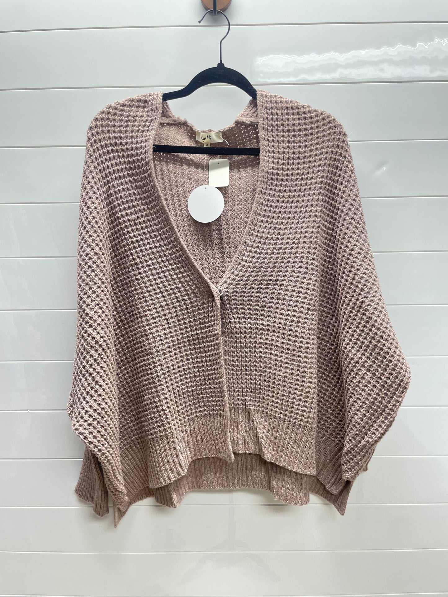 Women’s medium nwt sweater