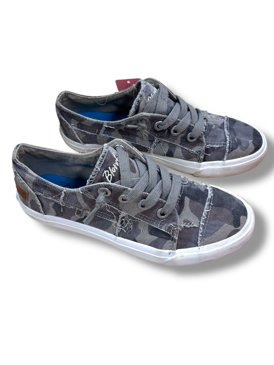 Women’s 7 blowfish
