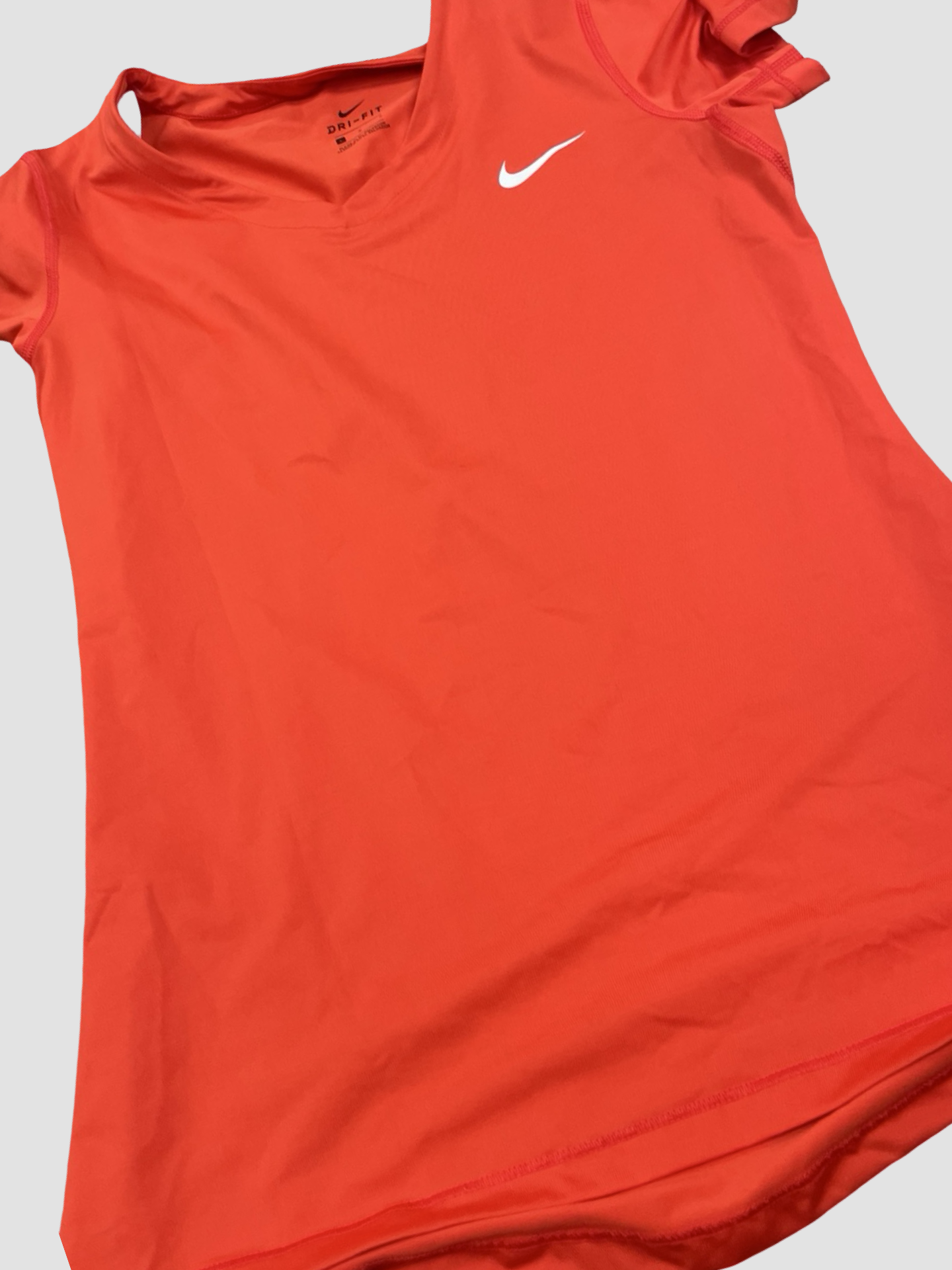 Women’s Nike large tee