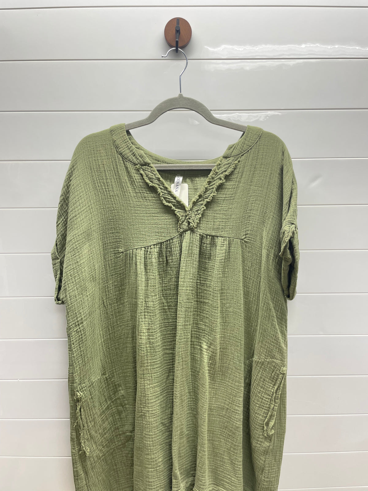 Women’s medium dress