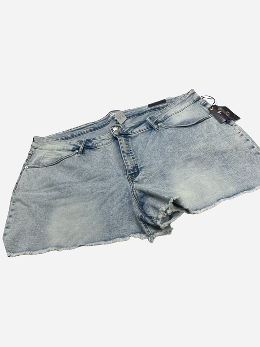 Women’s 26W NWT Shorts